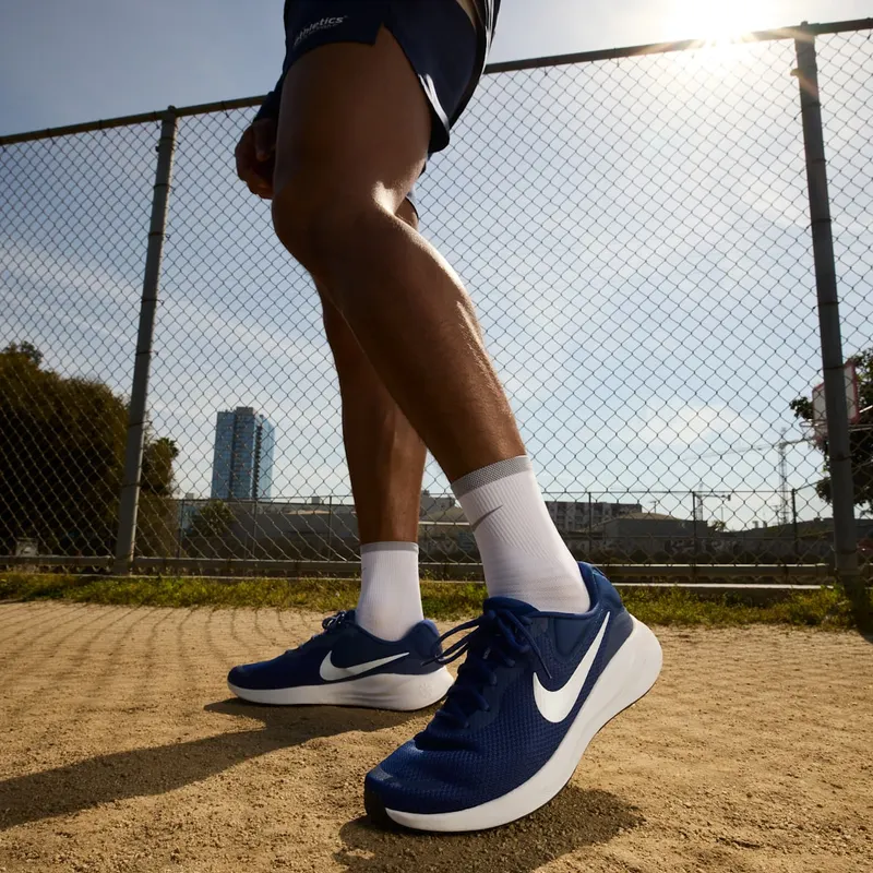nike-revolution FB2207-400