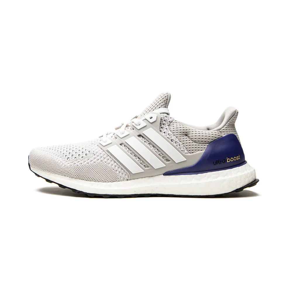 adidas Ultraboost DNA 1.0 Laufschuh Cloud White / Cloud White / Legacy Indigo (GZ0448)