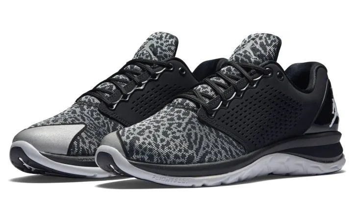 jordan-trainer-st 820253-010