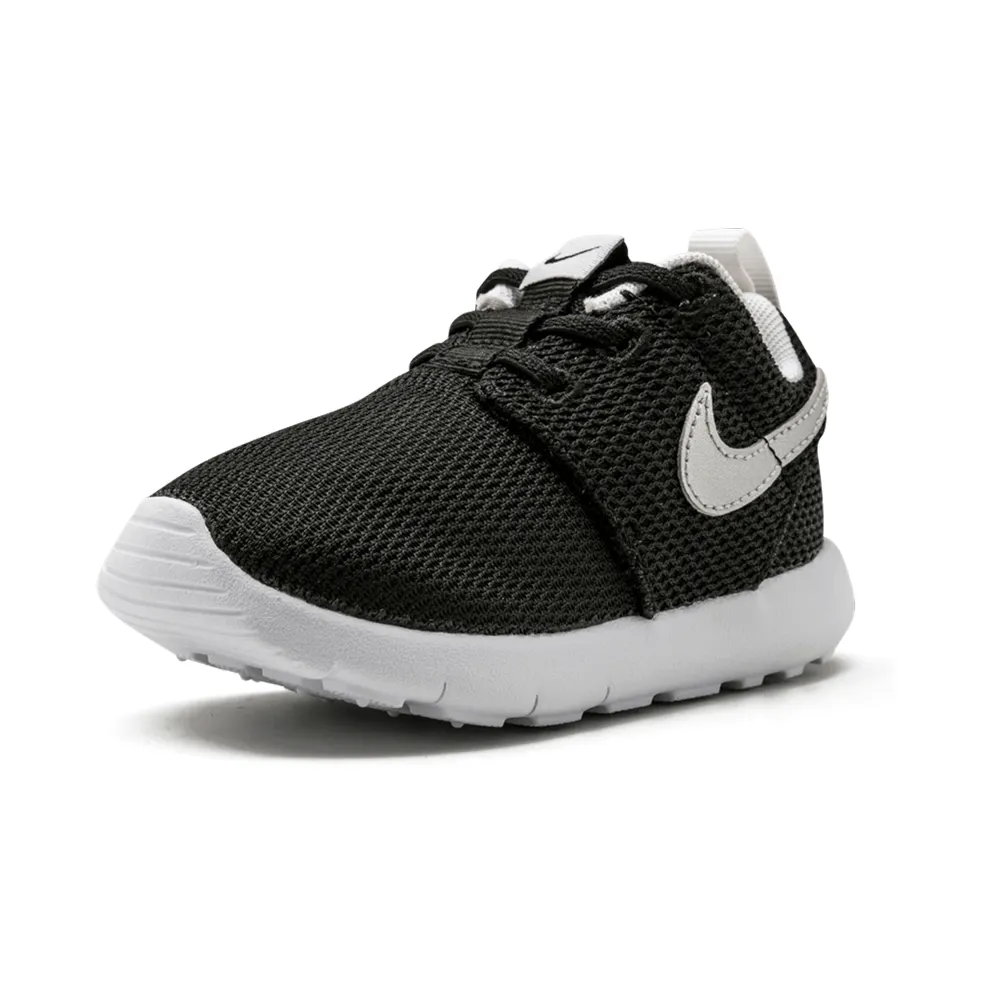 Nike Roshe One (TDV) “Black / White / Metallic Silver” (749430-021)
