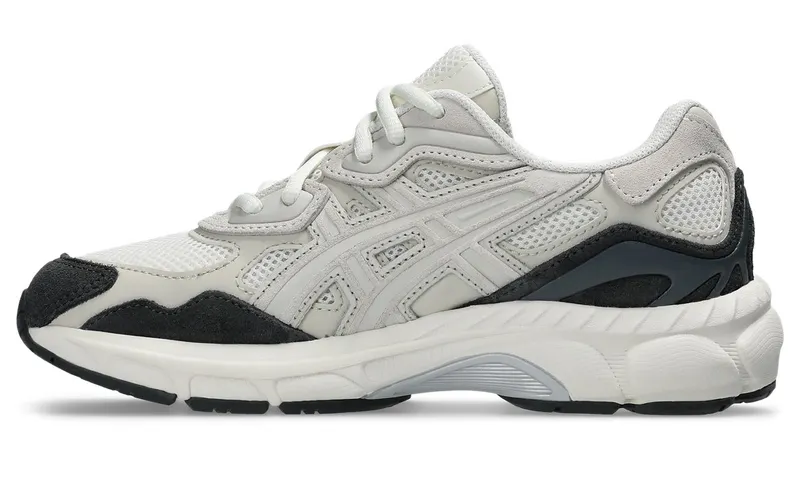 Asics Gel-NYC GS “Cream / Smoke Grey” (1204A175-101)