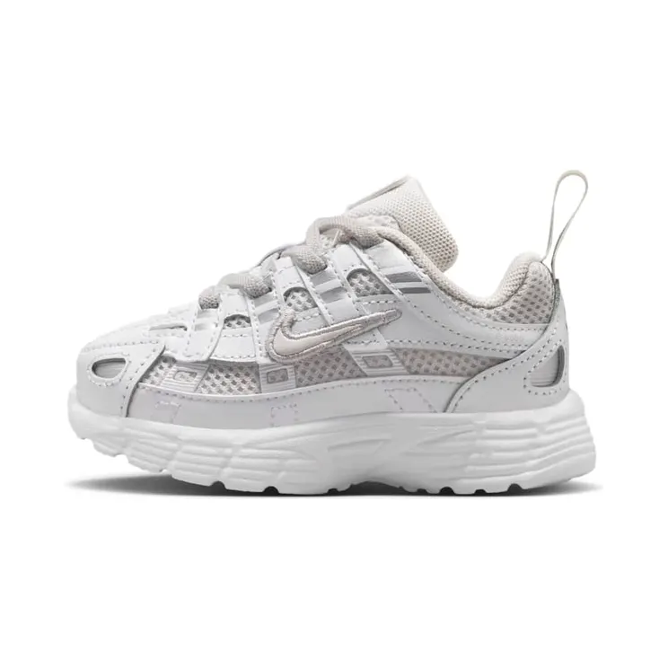 Nike P-6000 “Platinum Tint / White / Metallic Silver” (IO4646-017)