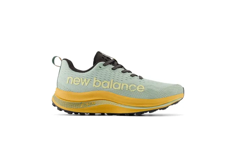 New Balance FuelCell SuperComp Trail Clay Ash Dried Apricot Dark Juniper (WTTRXCC1)