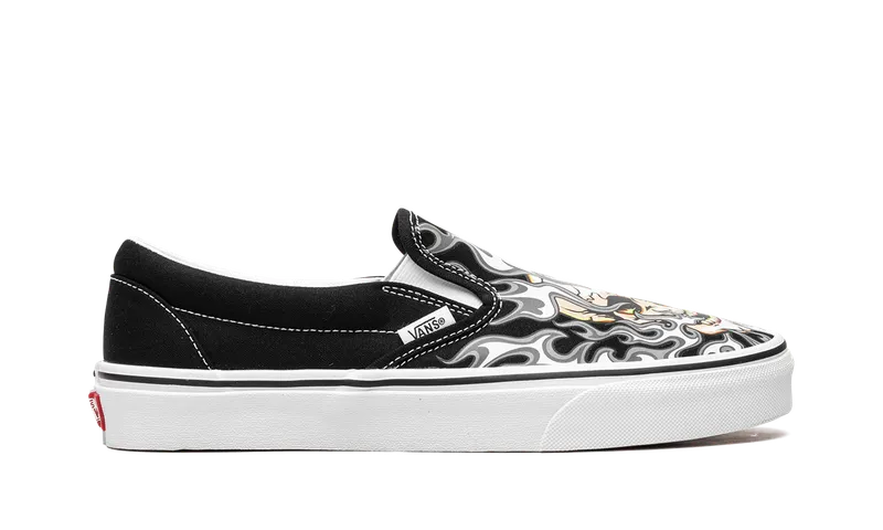 Vans Classic Slip On “Flame Skull” (VN0009Q7BMX)