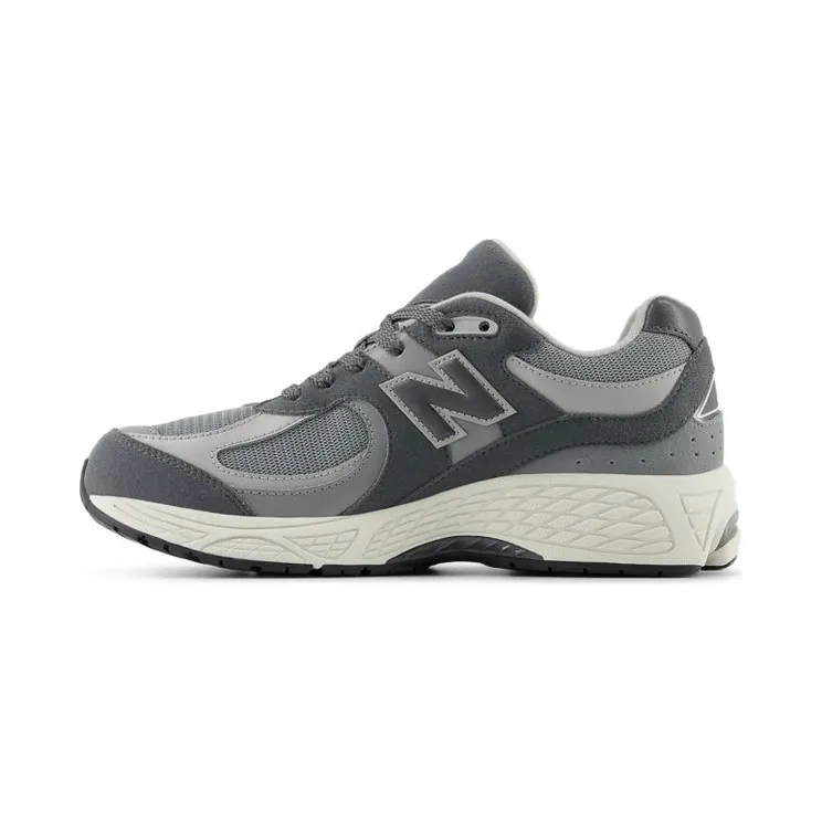 new-balance-2002r GC2002CF
