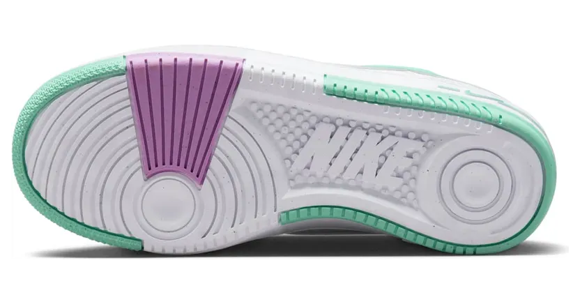 nike-air-force FN7109-100