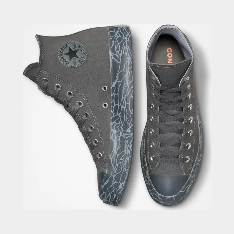 converse-chuck-taylor-all-star A03236C