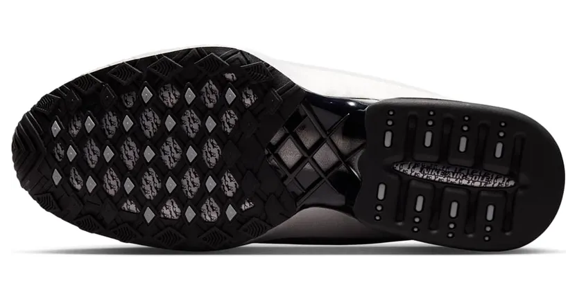Nike Air Max Dolce “Metallic Silver”: de instapper zonder veters is terug (2)