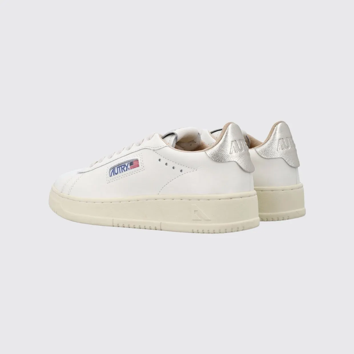 Autry Dallas Low Low-Top Sneakers in Smooth Cowhide Leather White (ADLWMR08) (2)