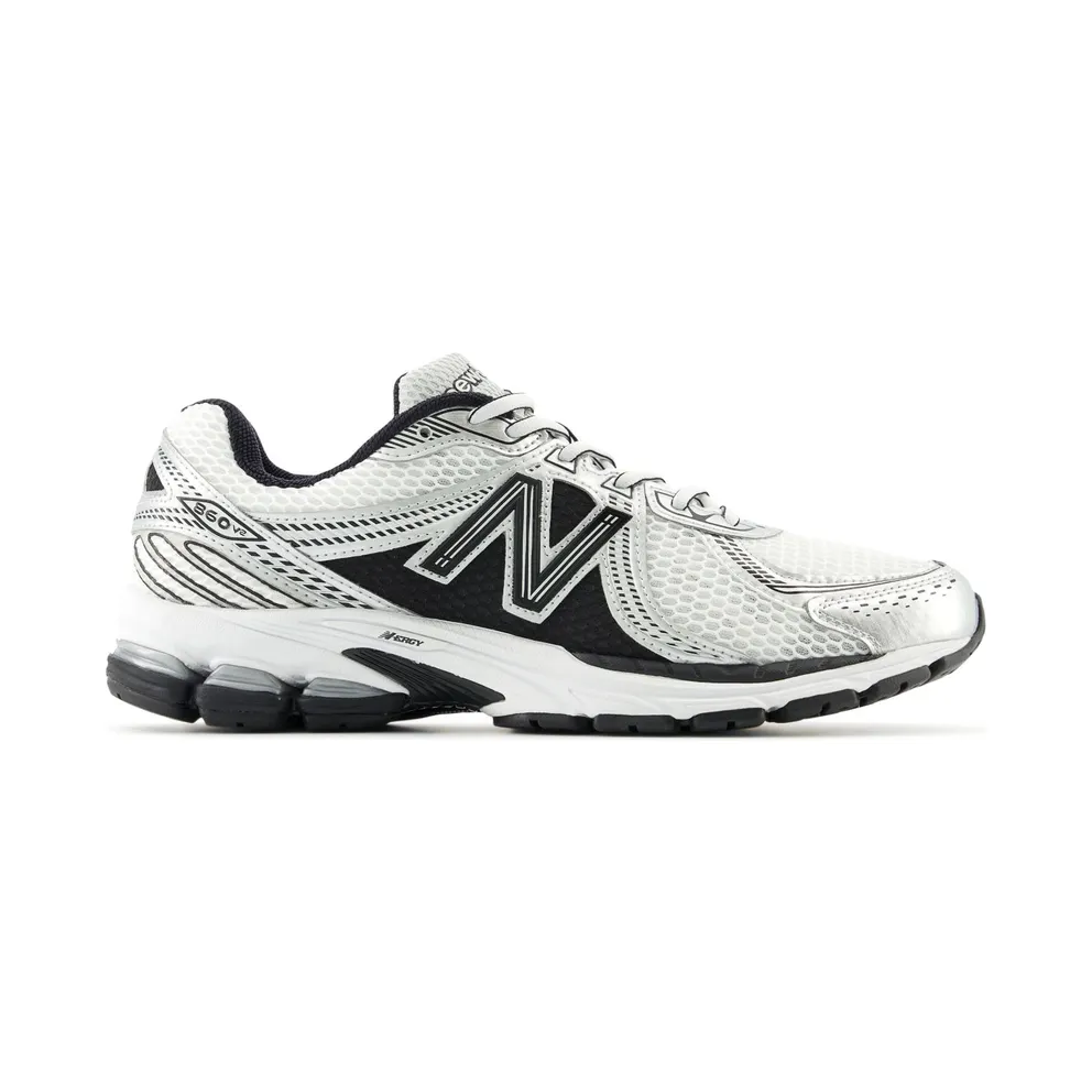 New Balance 860v2 Black White Silver (ML860XD)