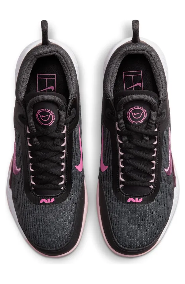 nikecourt DH0222-001
