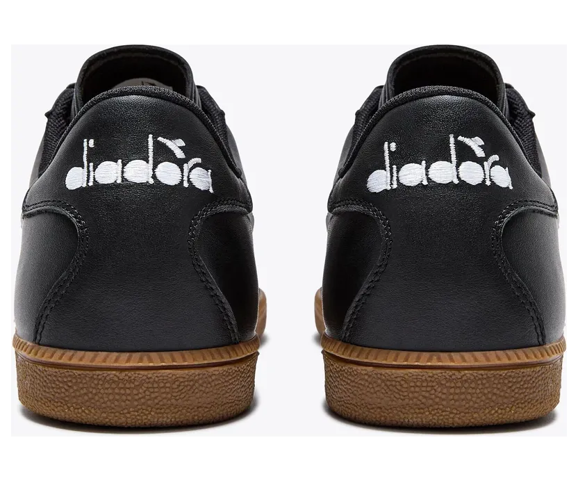 Diadora Trainer – “Black White” (501.181246_C0641)