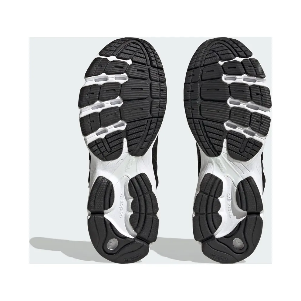 adidas Astir Core Black / Core Black / Cloud White (IE9886)