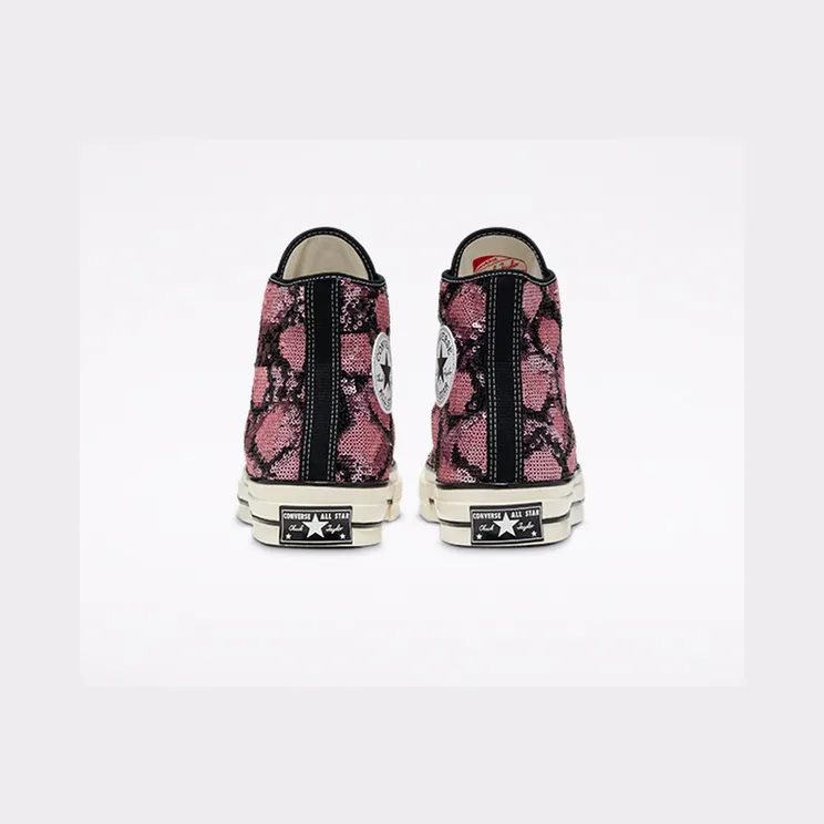 converse-chuck-taylor-all-star 166560C