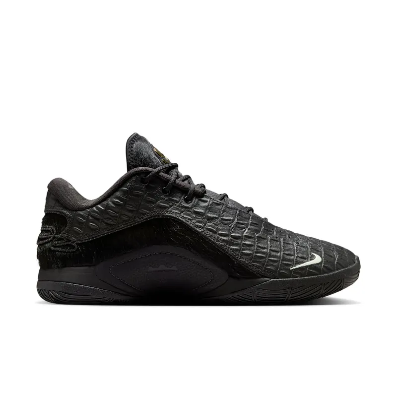 Nike LeBron 21 “Black Label” (IB3866-001)