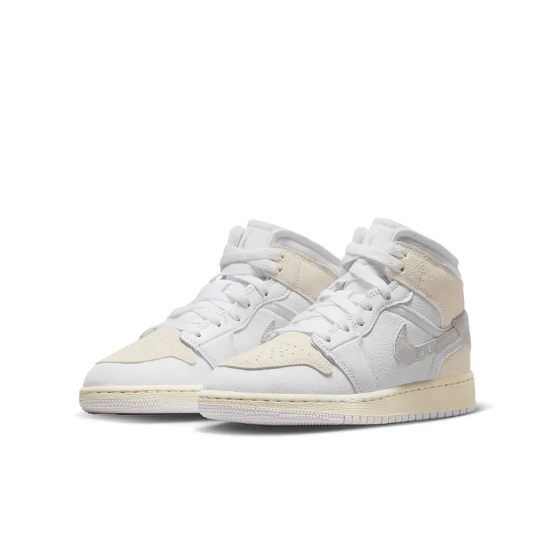 Air Jordan 1 GS “Inside Out White Sail” (FB9142-120)