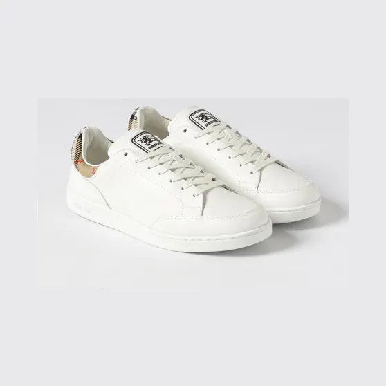 BURBERRY Sneakers White (8118850)