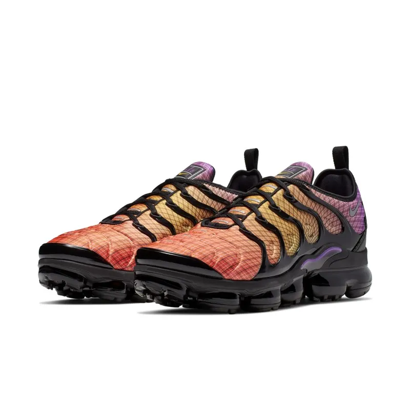 Nike Air VaporMax Plus Grid Sunset (924453-604)