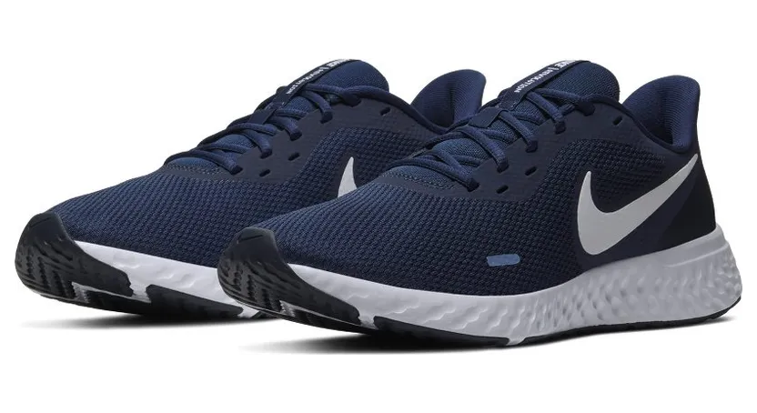 nike-revolution BQ3204-400