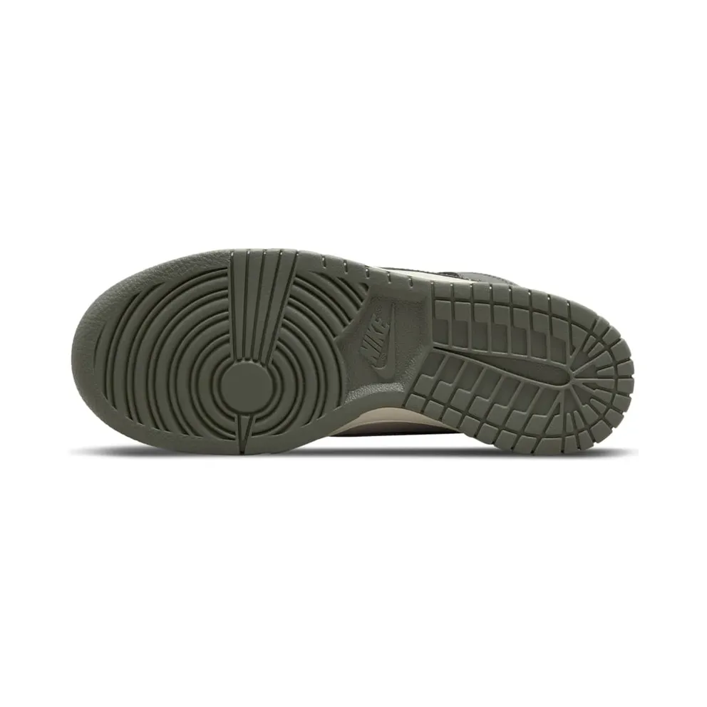 Nike Dunk High SE (GS) “Grey/Sail” (DM1028-001)