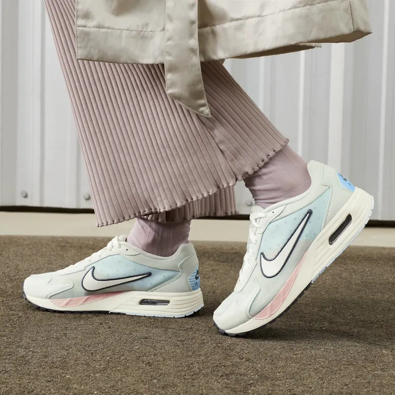nike-air-max FN0784-002