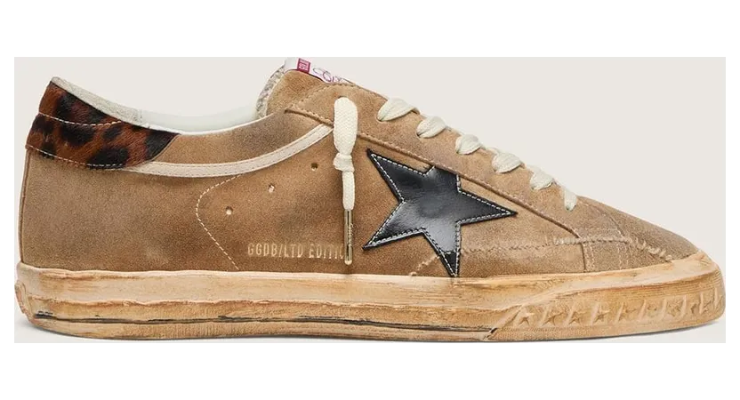 Golden Goose Men’S Super-Star Ltd In Tobacco Suede With Black Star And Animal-Print Heel (GMF00758.F008596.55790)