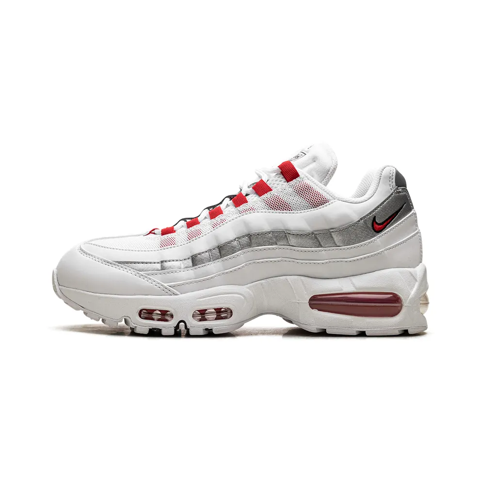Nike Air Max 95 SE “Big Bubble England” (IQ0176-100)