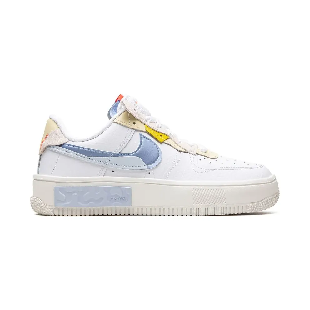 Nike Blazer 77 Jumbo mid-top sneakers – Weiß (DV2175)