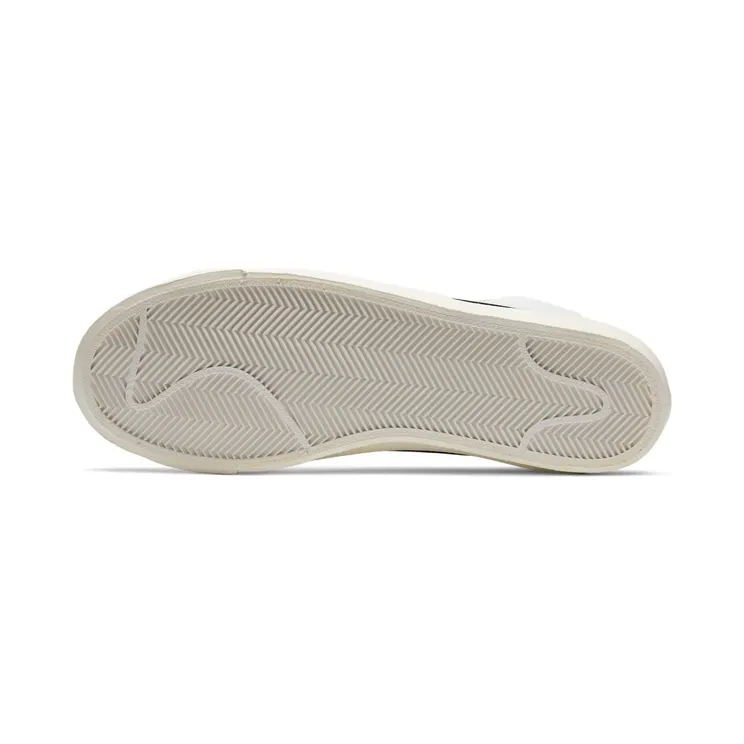 nike-blazer BQ6806-104