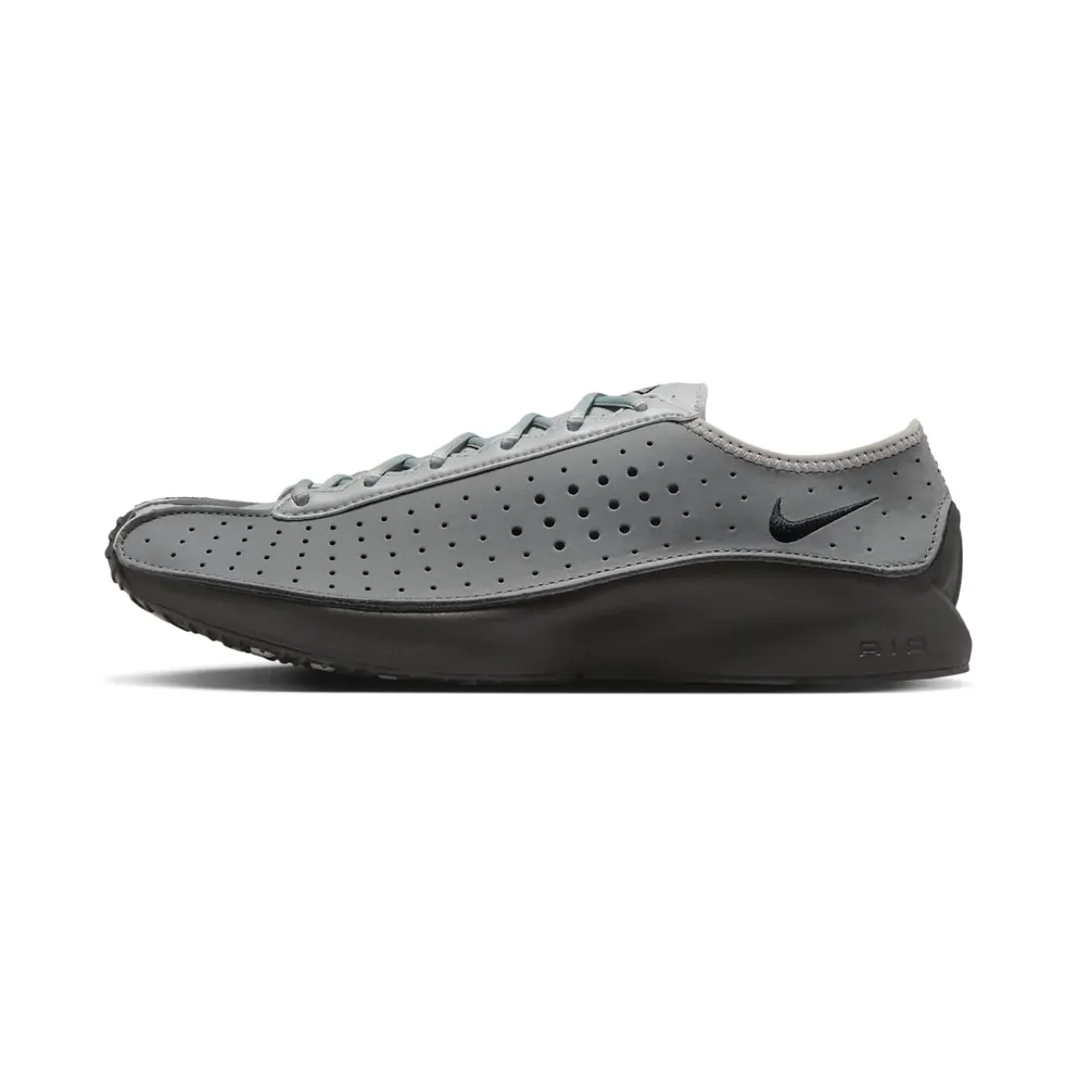 Nike Air Superfly “Dover Street Market Smoke Grey Black” (IB1403-001)