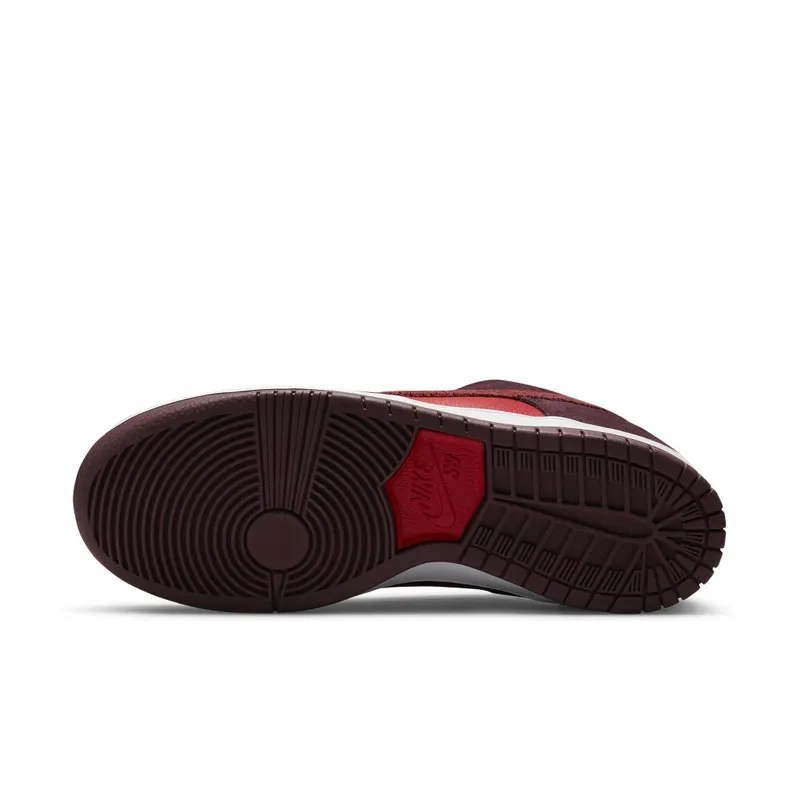 Nike SB Dunk Low Cherry – “University Red / Burgundy Crush” (DM0807-600)