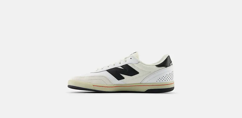 New Balance Numeric 440v2 White Black (NM440NO2)