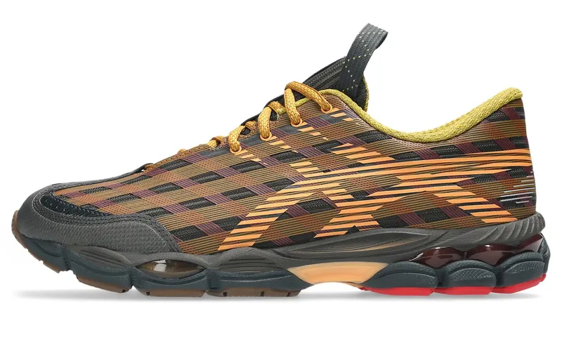 Asics US8-S GEL-SJ33 “Black Coffee/Orange Lily” (1203B116200)