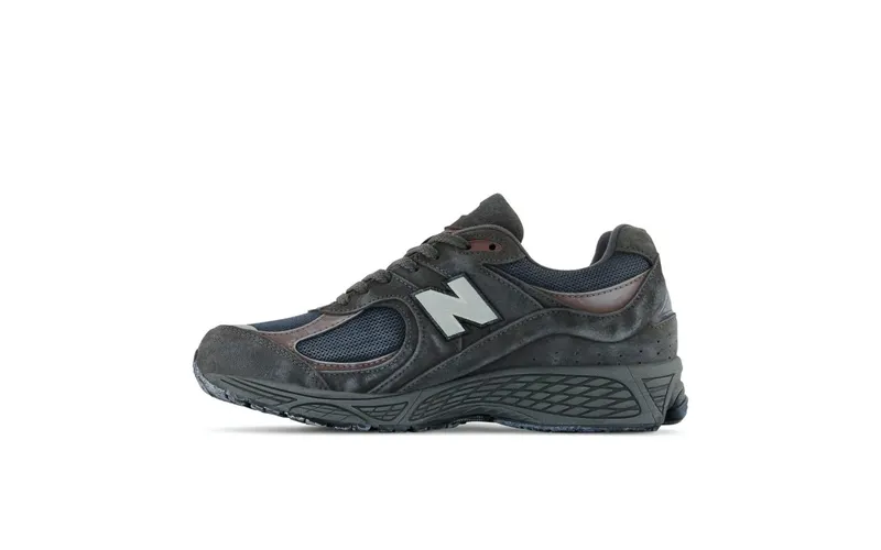 New Balance 2002R Gore-Tex Magnet Mood Indigo (M2002RXA)