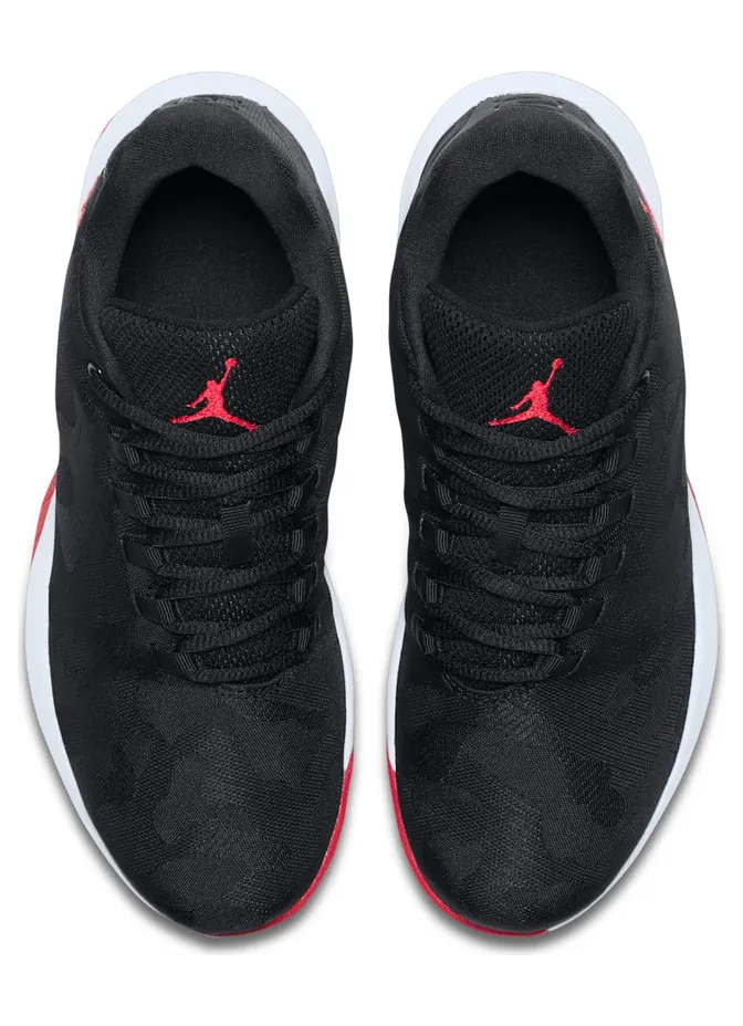 jordan-b-fly 881446-015