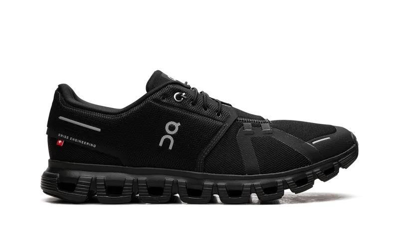 On Running Cloud 6 “Triple Black” (3MF10071043)