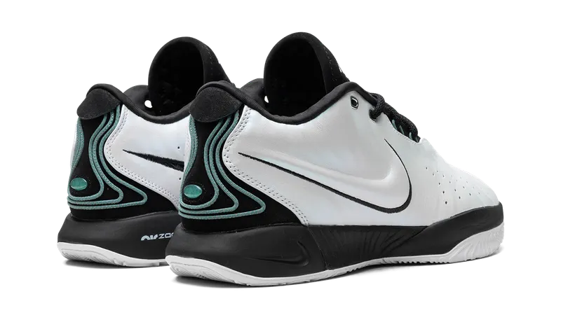 Nike LeBron 21 “Conchiolin” (HF5841-100)
