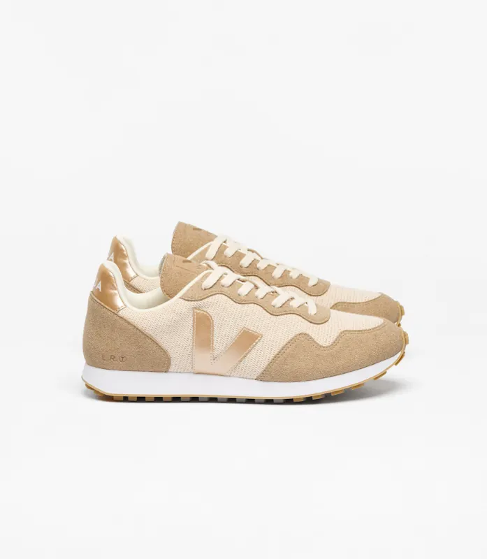 VEJA with logopatch – Beige (RR1603734)