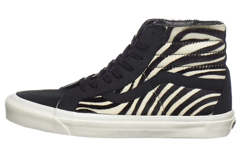 Vans SK8-Hi 38 DX (Anaheim Factory) Black / Zebra (VN0A38GF4ZD1)
