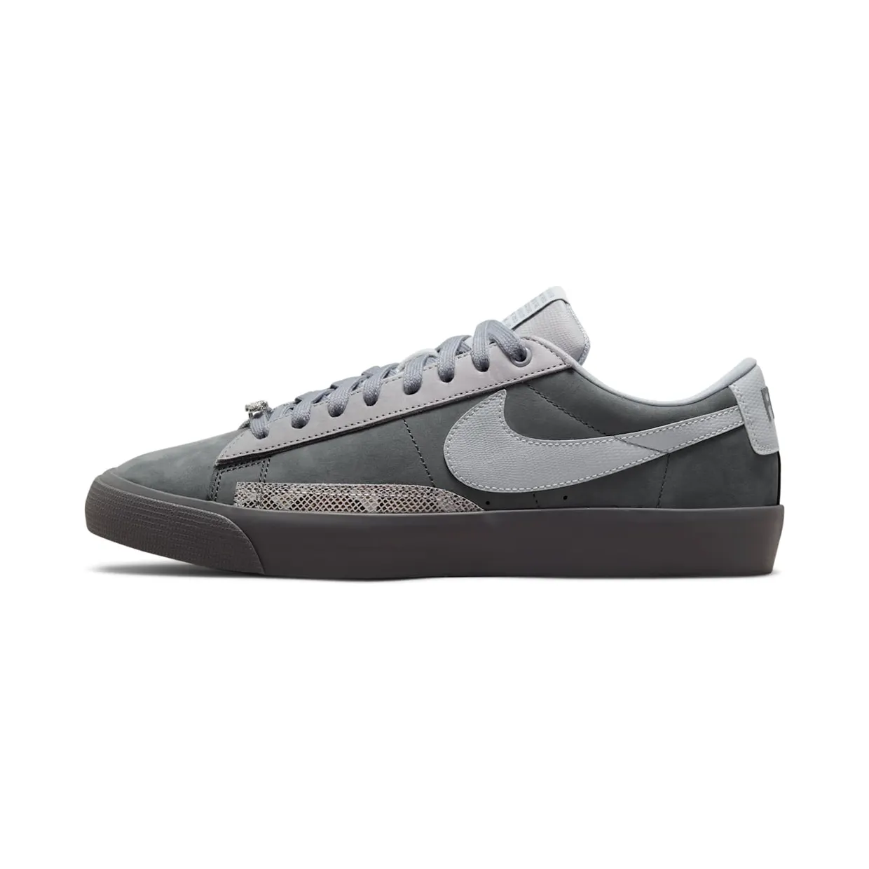 nike-sb DN3754-001