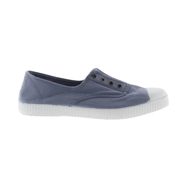 Victoria Blue (10662336)