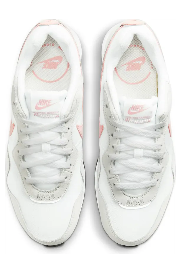 nike-venture-runner CK2948-104