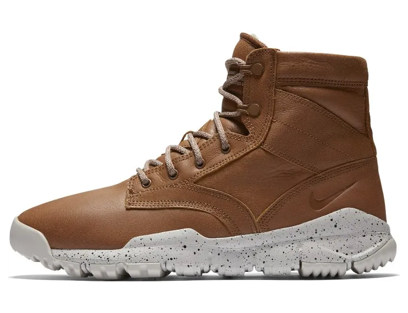Nike SFB 15cm approx. Bomber Cognac/Light Bone/Cognac (862506-200)