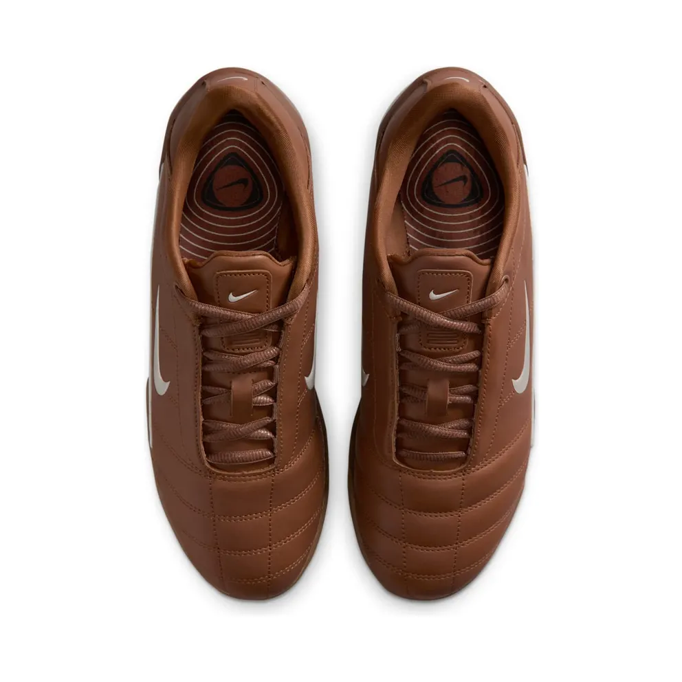 Nike Total 90 Shox Magia “Pecan / Metallic Silver” (IO9300-200)