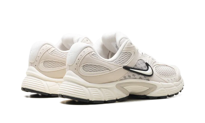 Nike V5 RNR “Light Orewood Brown” (II6294-100)