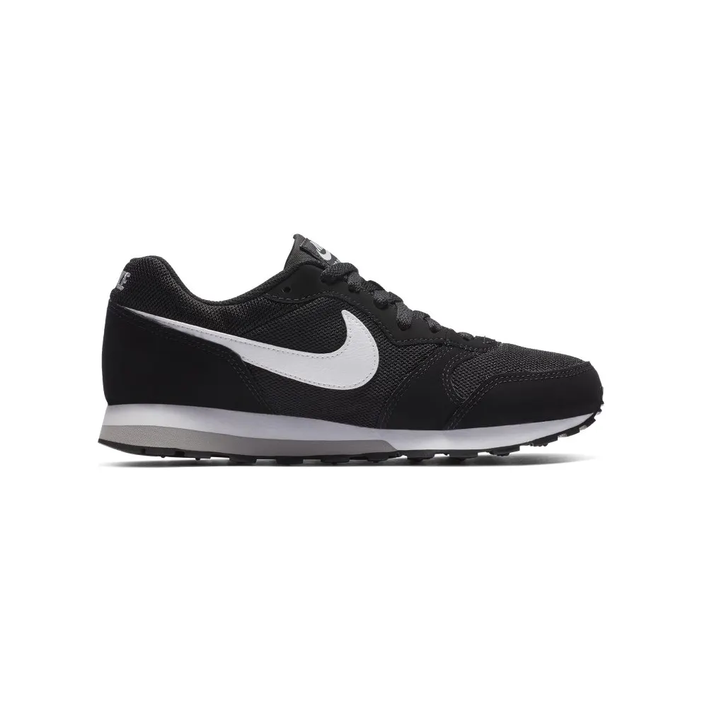 Nike MD Runner 2 Older Kids’ Black (807316-001)