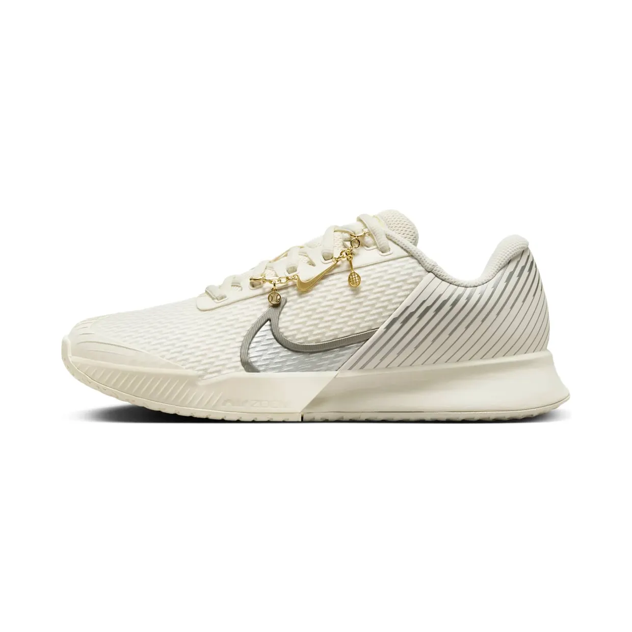 nikecourt FZ1555-100
