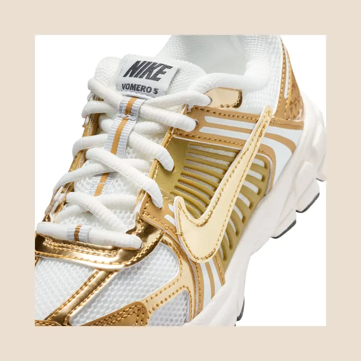 nike-vomero IV2595-133