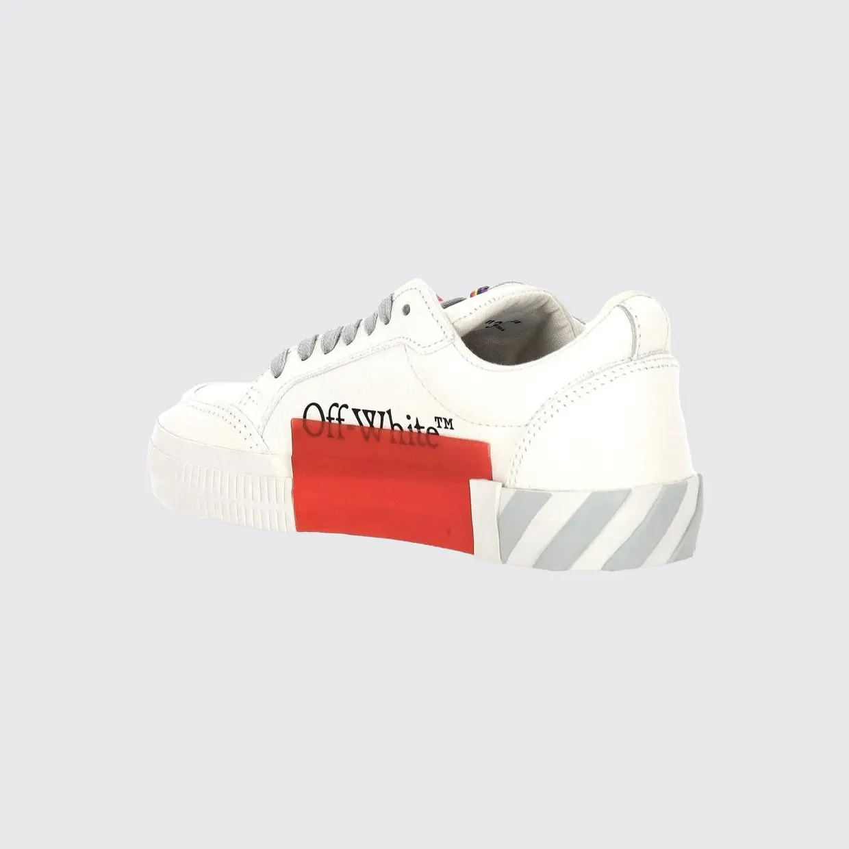 Off-White Boy’s Vulcanized Low Top Leather Sneakers with Arrow Logo White (B003S6L0010105) (2)