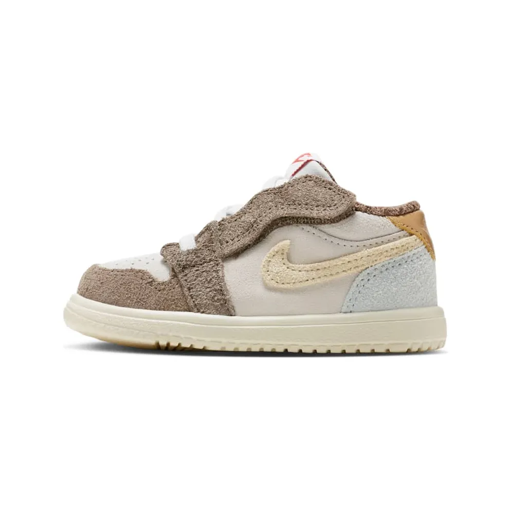 Jordan 1 Retro Low Alt Year Of The Rabbit (2023) (DZ4444-200)